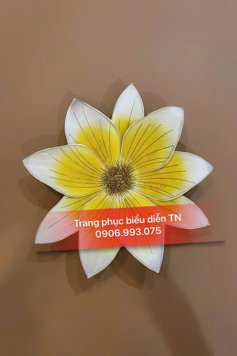 DC22 - Hoa Ly Vàng Loang Trắng