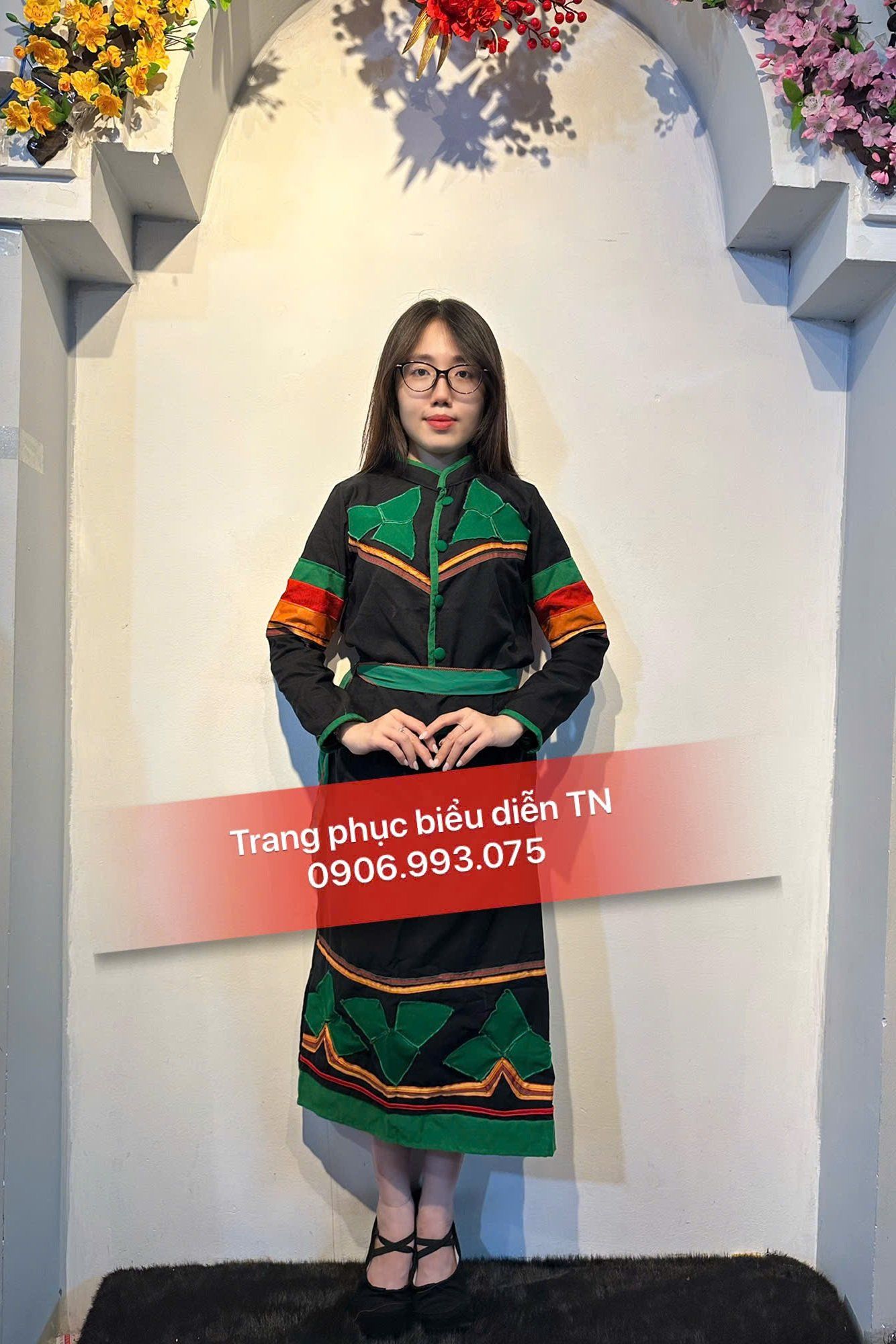 DT83 - Trang Phục Dân Tộc Chứt Nữ