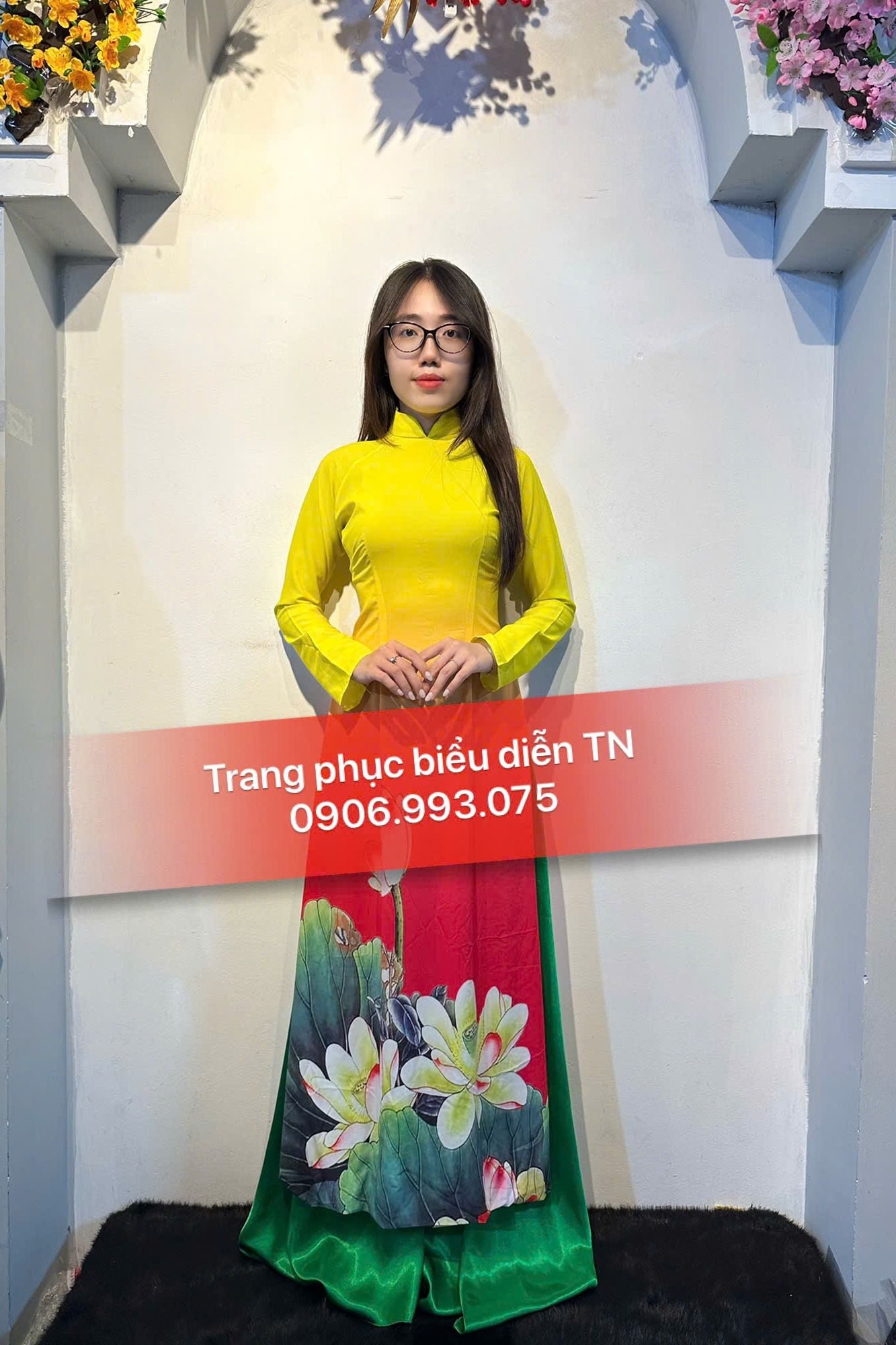 AD23 - Áo Dài Nữ Sen Vàng Loang Hồng