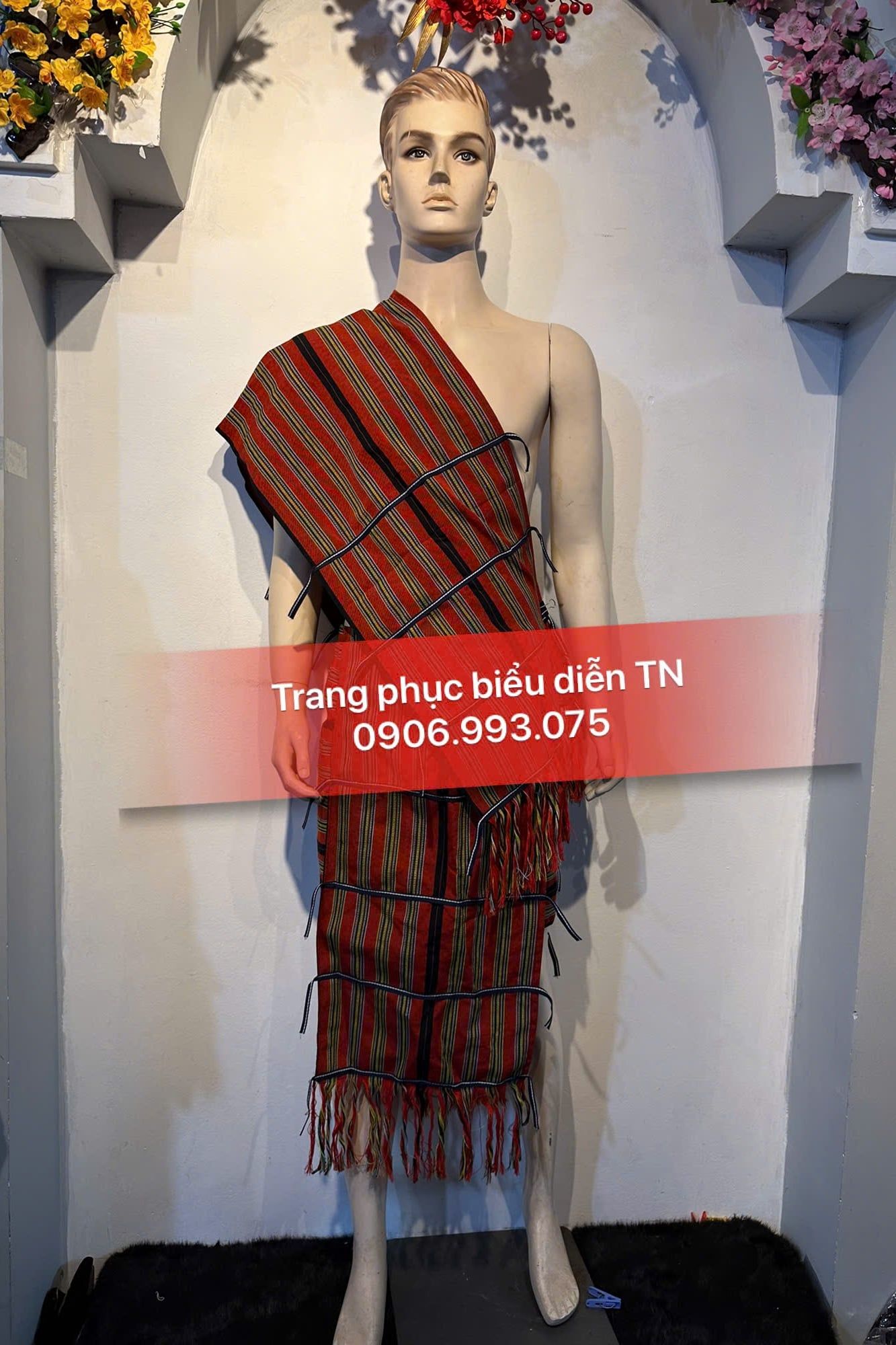 DT82A - Trang Phục Dân Tộc Pa Cô Nam