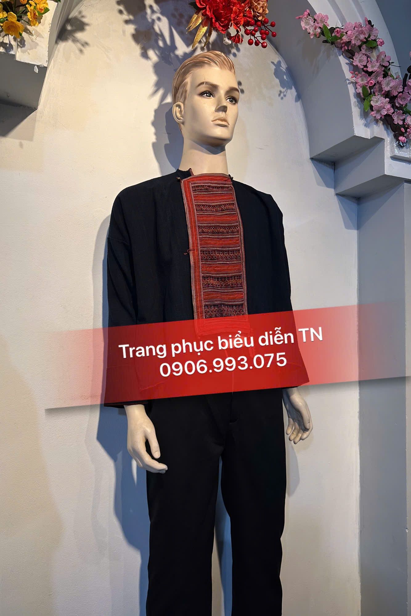 DT72A - Trang Phục Dân Tộc Dao Nam Vải Chàm M2