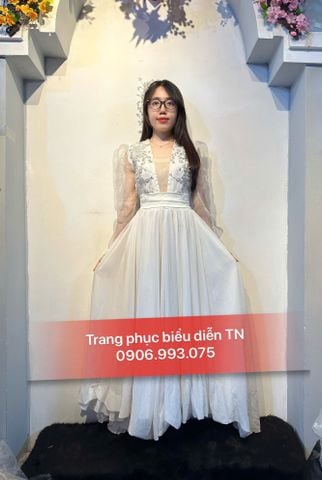  VM37 - Váy Múa Trắng Tay Dài 