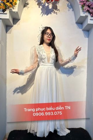  VM37 - Váy Múa Trắng Tay Dài 