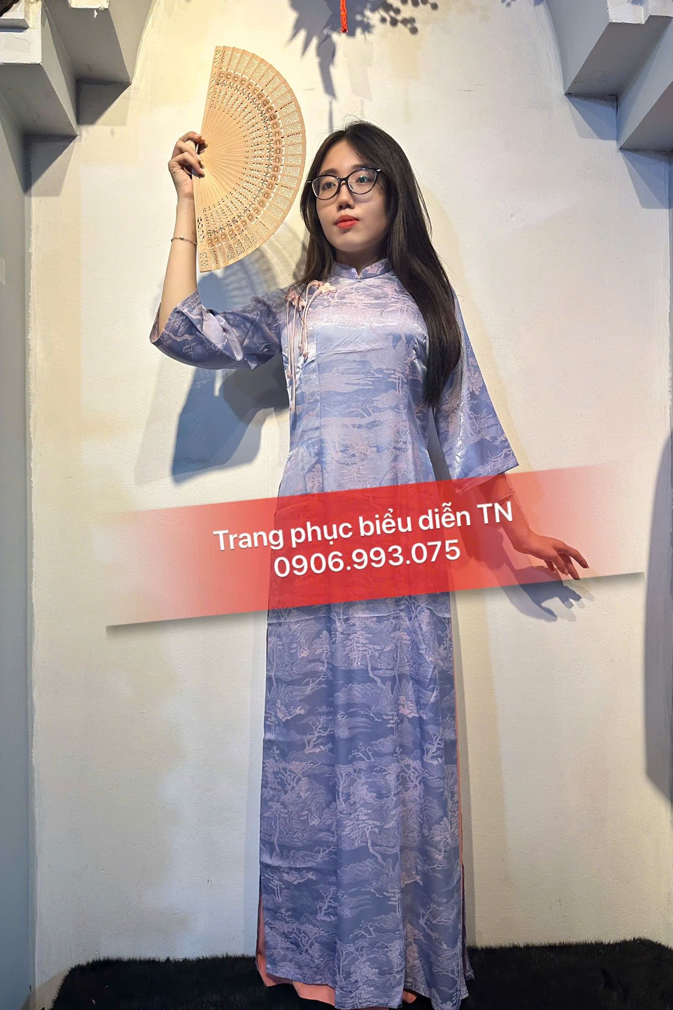 AD97 - Áo Dài Gấm Nơ M1