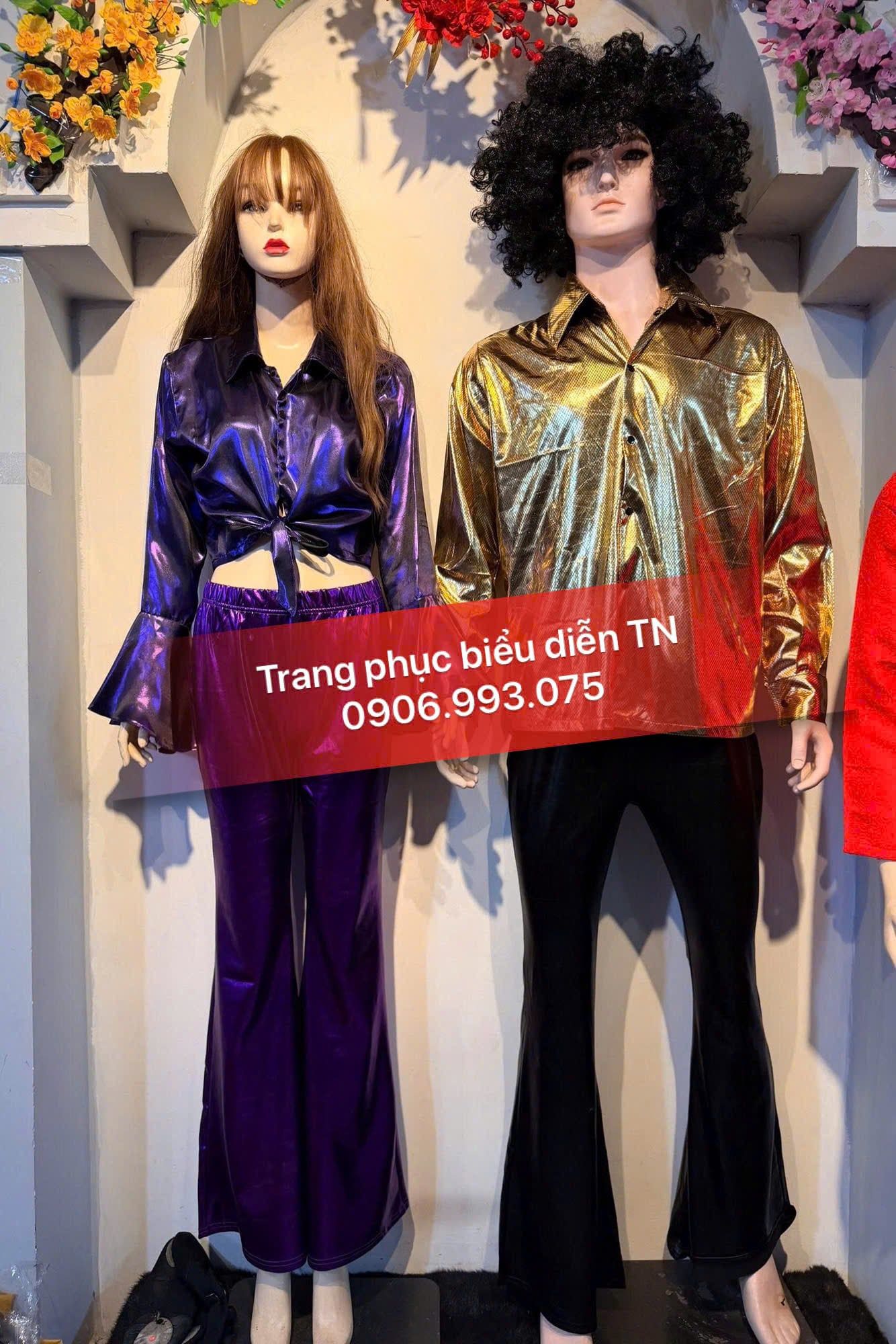 Trang Phục Disco Nam Áo Vàng Đồng Quần Đen