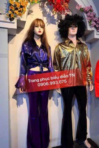  Trang Phục Disco Nam Áo Vàng Đồng Quần Đen 