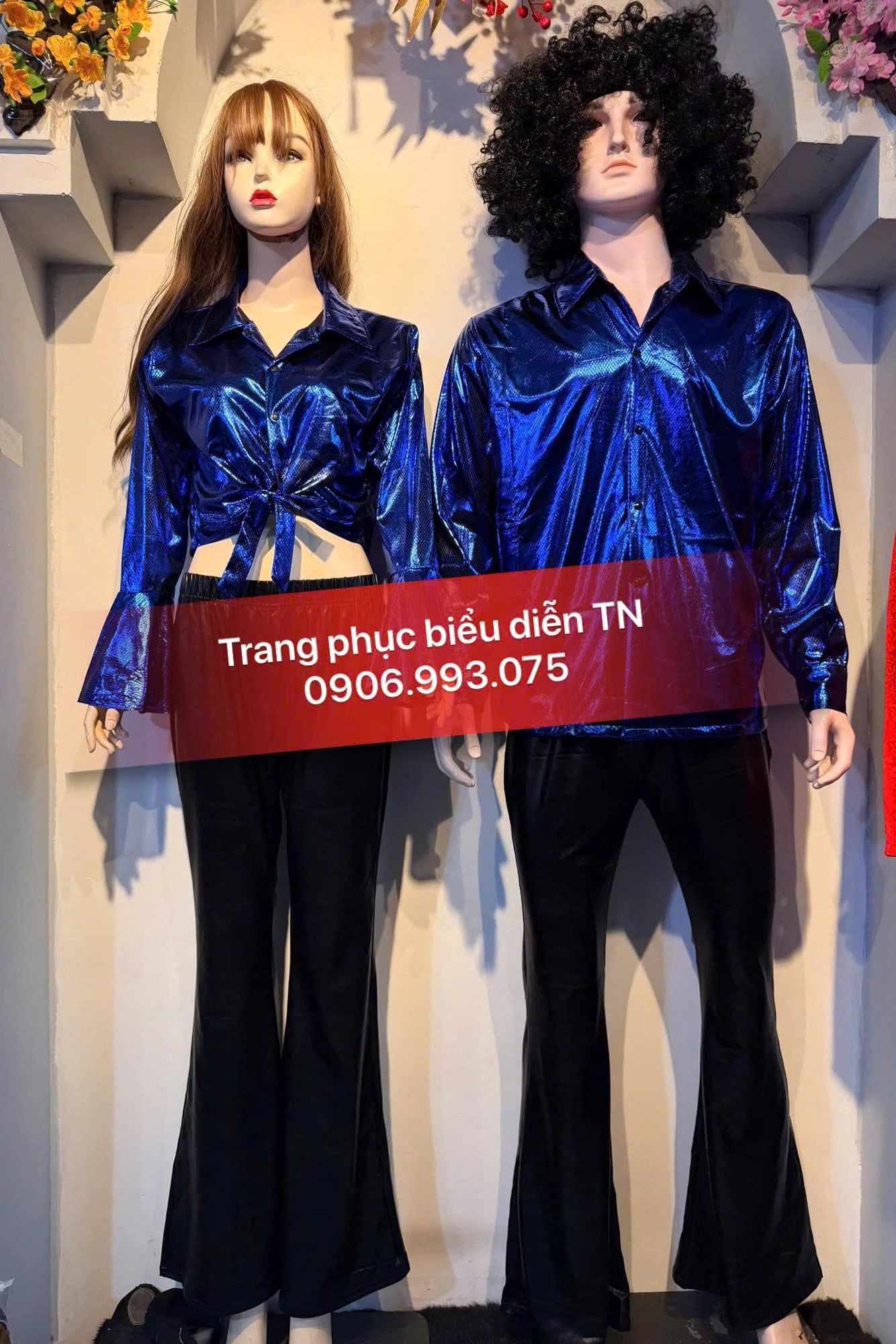 Trang Phục Disco Nam Nữ Xanh Coban  Quần Đen