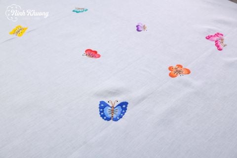  Table Cloth - Khăn bàn 12K175x3000 - Bướm đủ màu kim tuyến 