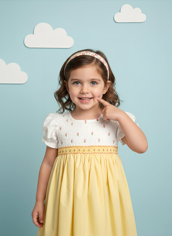  Đầm Smock Trắng Phối Màu Tay Phồng 