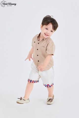  Áo sơ mi tay ngắn vạt bầu 