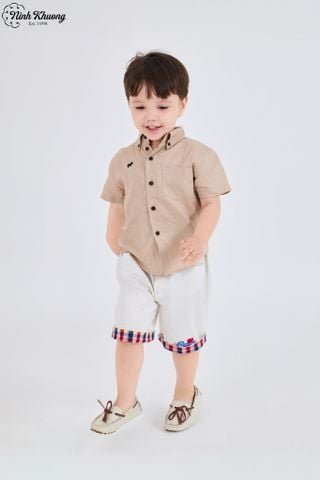  Áo sơ mi tay ngắn vạt bầu 