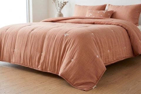  Mền Lụa thêu hoa Anh đào 220*240 + 2 vỏ gối 