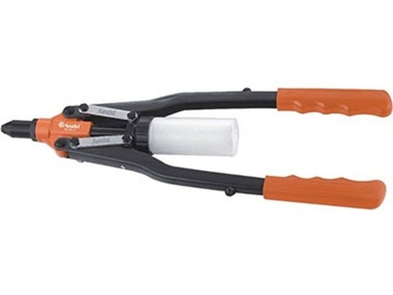 kim-cat-17-asaki-ak-6812