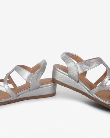 Sandal Xuồng Hạnh Dung Quai Uốn Lượn HD02243AB