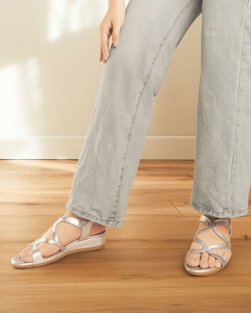 Sandal Xuồng Hạnh Dung Quai Uốn Lượn HD02243AB