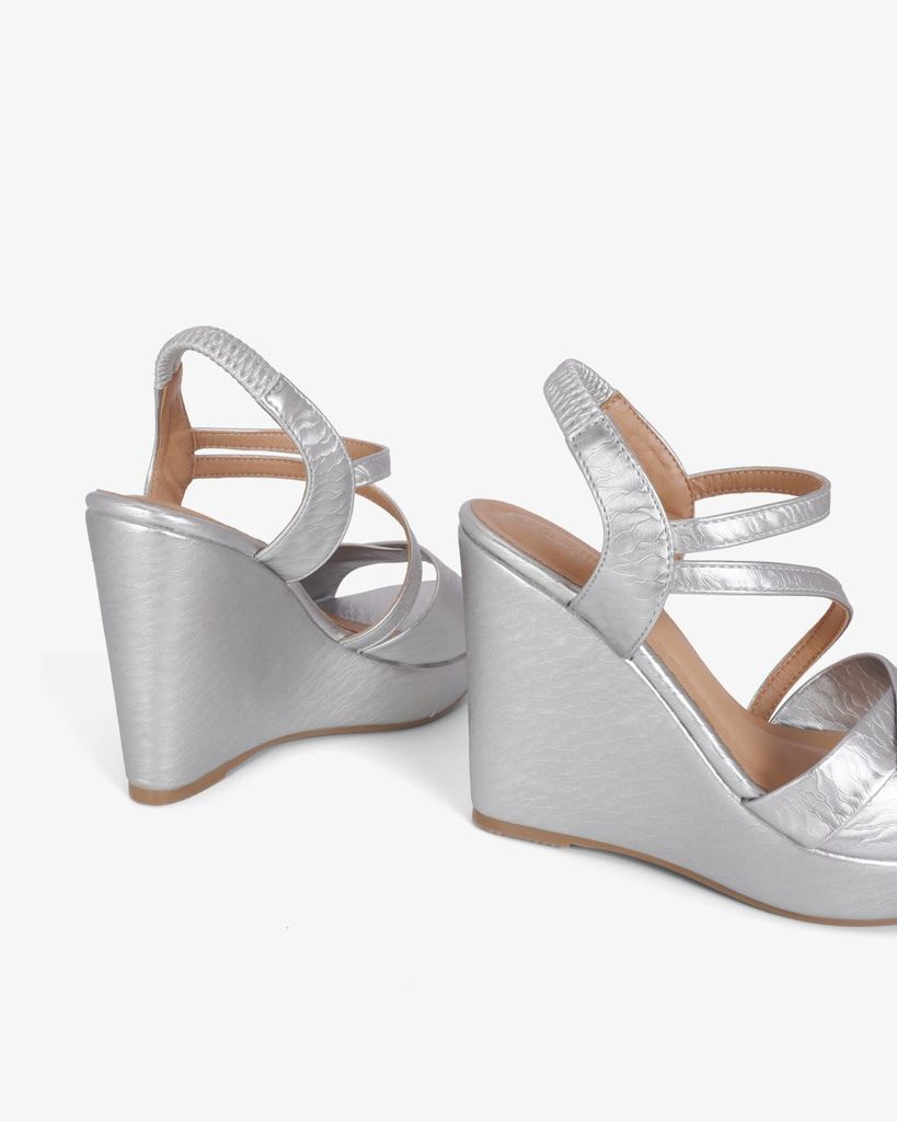 Sandal Đế Xuồng Hạnh Dung Quai Chéo Mảnh 12cm HD02250AB