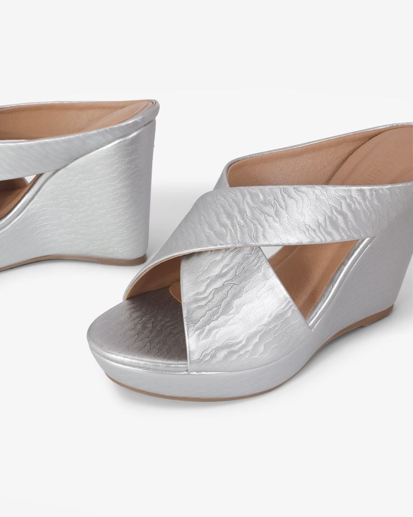 Dép Đế Xuồng Hạnh Dung Quai Chéo 12F HD02251AB