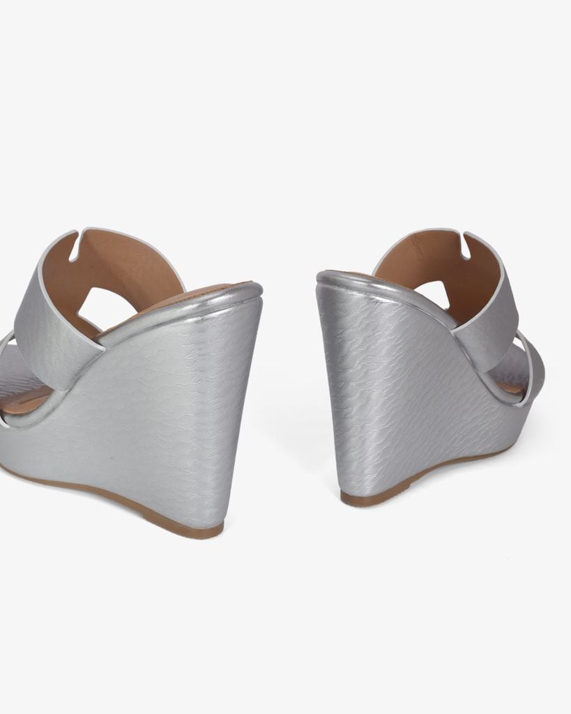 Dép Đế Xuồng Hạnh Dung Quai H 12F HD02255AB