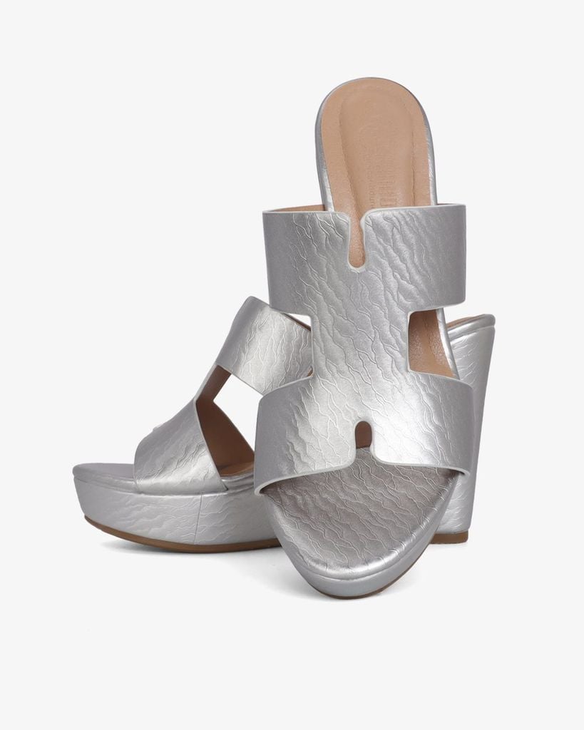 Dép Đế Xuồng Hạnh Dung Quai H 12F HD02255AB