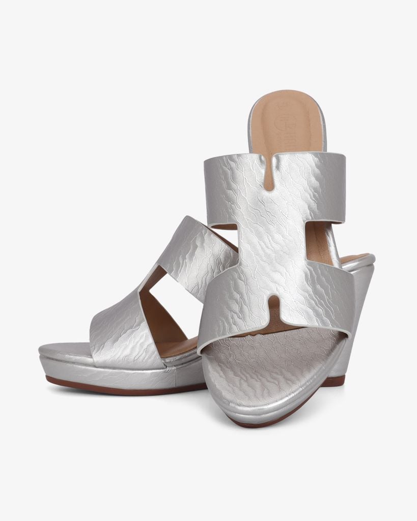 Dép Đế Xuồng Hạnh Dung Quai Chữ H 9cm HD02256AB