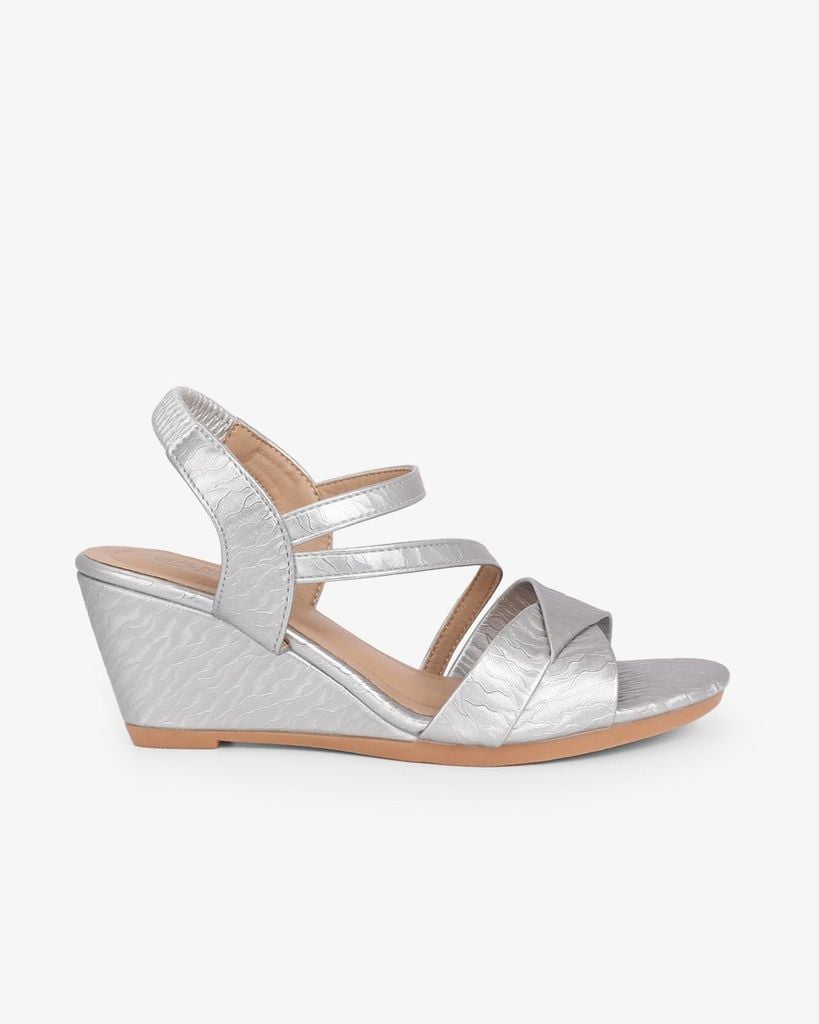 Sandal Đế Xuồng Hạnh Dung Quai Đắp Mảnh Chéo 6F HD02259AB