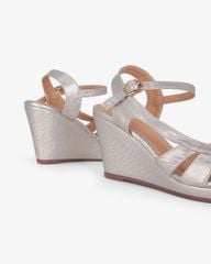 Sandal Đế Xuồng Hạnh Dung Nhiều Dây Nối Bên 9f HD02260AB