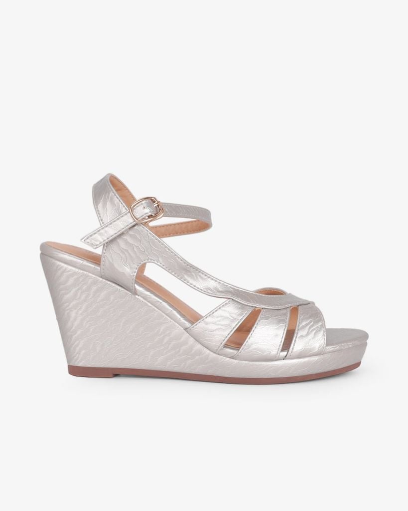 Sandal Đế Xuồng Hạnh Dung Nhiều Dây Nối Bên 9f HD02260AB