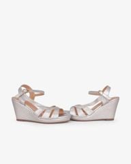 Sandal Đế Xuồng Hạnh Dung Nhiều Dây Nối Bên 9f HD02260AB