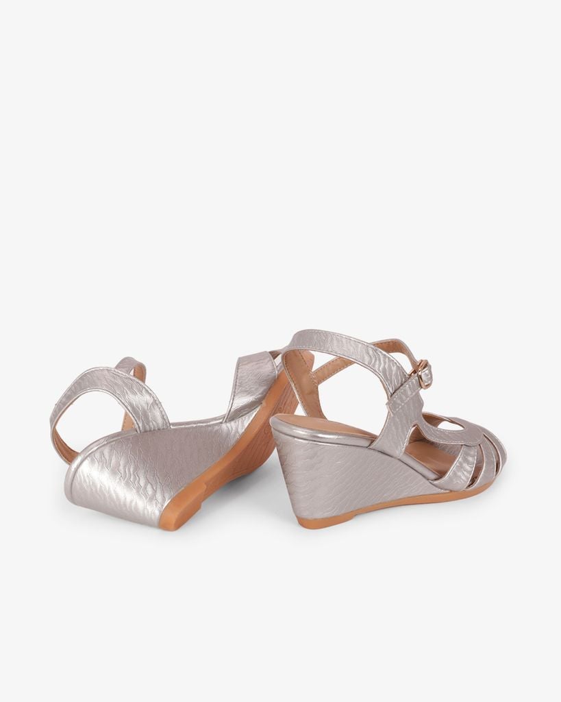 Sandal Đế Xuồng Hạnh Dung Nhiều Dây Nối Bên Vân Đá 6F HD02261AB