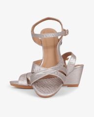 Sandal Đế Xuồng Hạnh Dung Nhiều Dây Nối Bên Vân Đá 6F HD02261AB