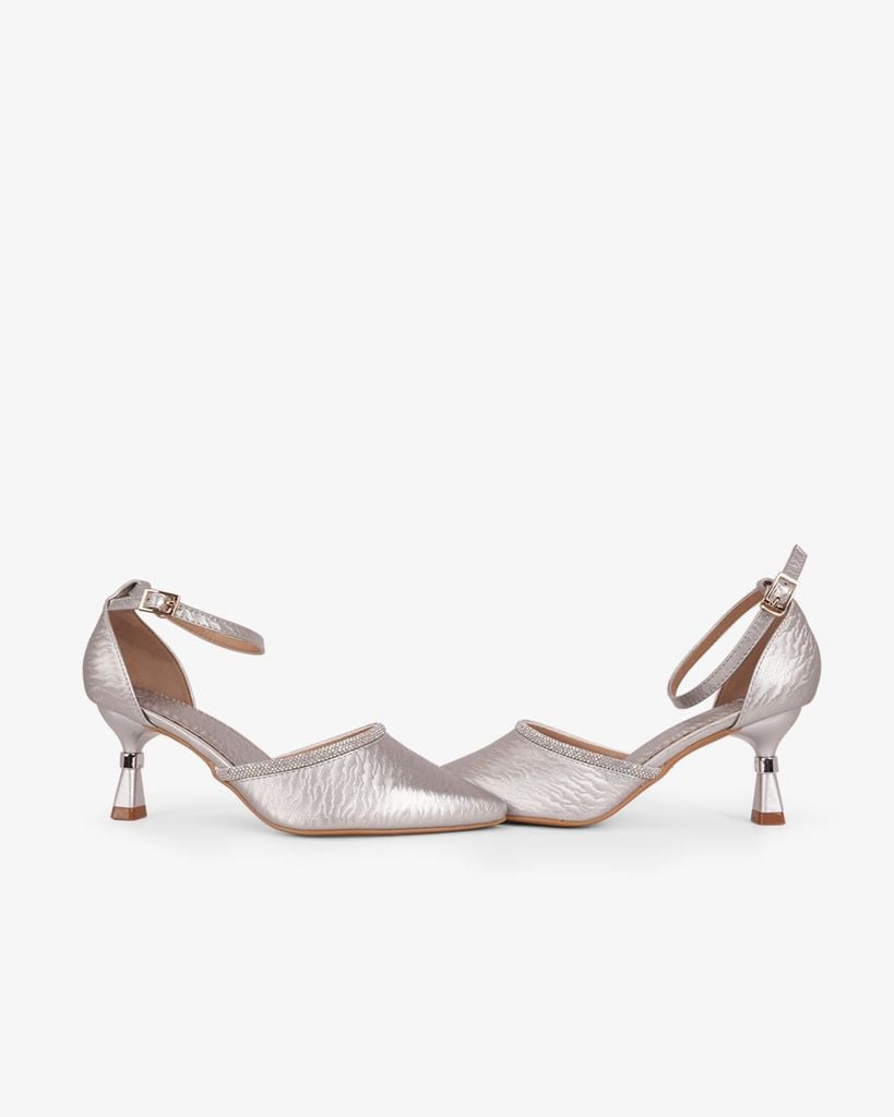 Giày Sandal Cao Gót Hạnh Dung Bít Mũi Quai Xoàn HD041107AD