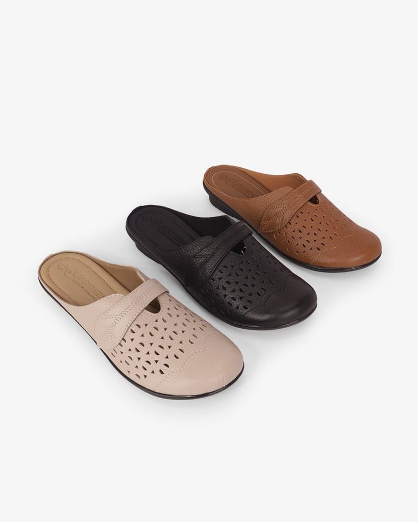 Dép Bít Mũi Hạnh Dung Đục Lỗ Quai Ngang HD041112AD