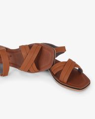 Sandal Đế Xẹp Hạnh Dung Quai Đan Chéo HD11159AV