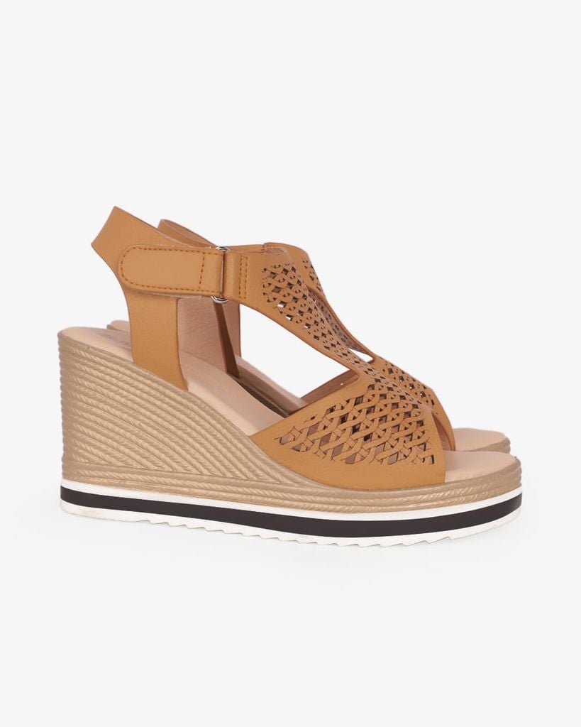 Sandal Đế Xuồng Hạnh Dung Quai Yếm Đục Lỗ HD29199AY