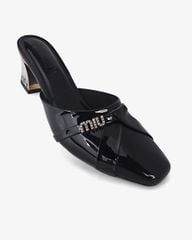 Dép Bít Mũi Hạnh Dung Dây Khóa Gót Mica HD04991AD