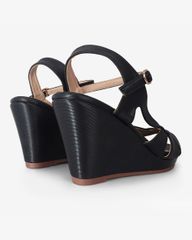 Sandal Đế Xuồng Hạnh Dung Nhiều Dây Nối Bên 9F HD02242AB