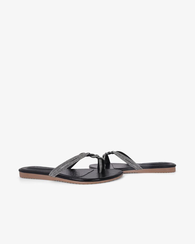 Dép Xẹp Hạnh Dung Quai Xỏ Ngón Đan Chéo HD02249AB