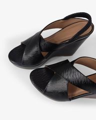 Sandal Đế Xuồng Hạnh Dung Quai Chéo HD02252AB