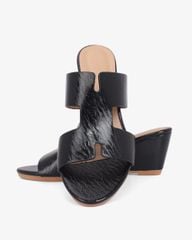 Dép Đế Xuồng Hạnh Dung Quai Đơn Giản 6F HD02257AB