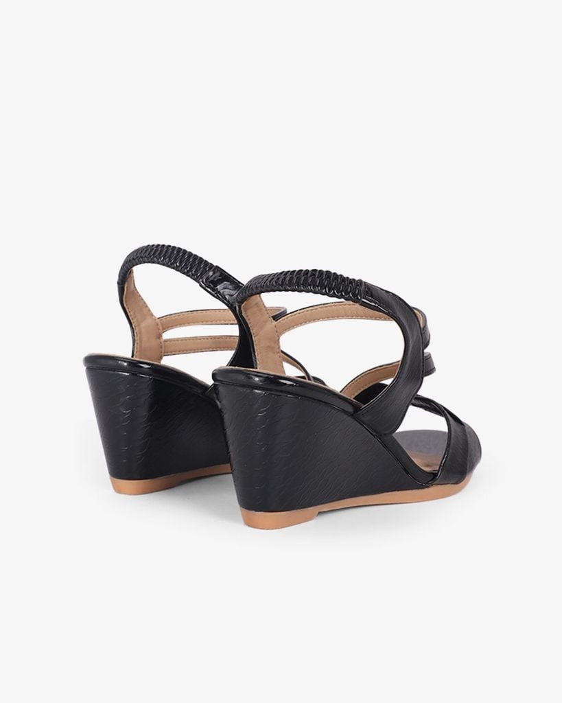 Sandal Đế Xuồng Hạnh Dung Quai Đắp Mảnh Chéo 6F HD02259AB