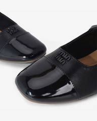 Dép Bít Mũi Albee Phối Mũi Si Bóng HD0286TQ