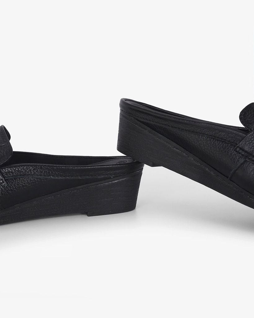 Dép Bít Mũi Hạnh Dung Da Đính Hoa Ngọc HD041028AD