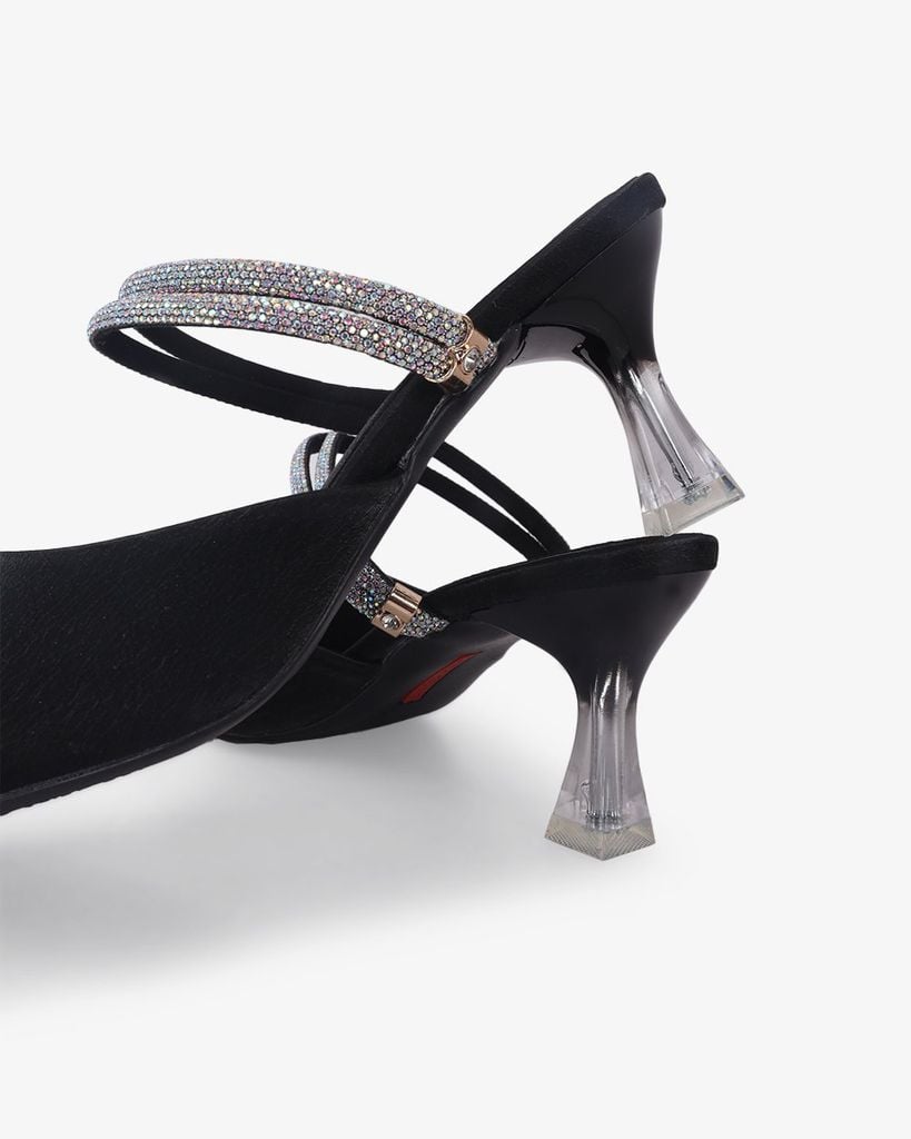 Giày Sandal Hạnh Dung Bít Mũi Dây Quai Xoàn HD041061AD