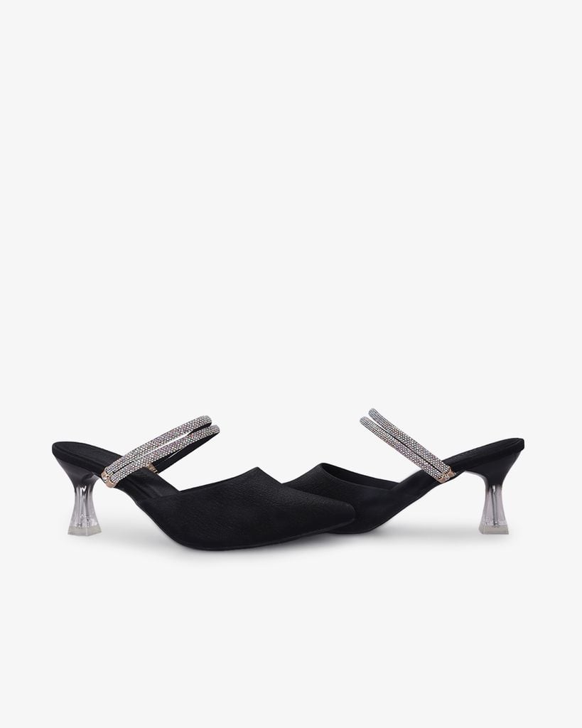 Giày Sandal Hạnh Dung Bít Mũi Dây Quai Xoàn HD041061AD