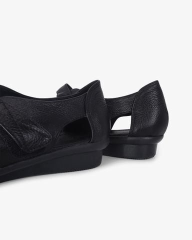 Giày Búp Bê Hạnh Dung Đục Lỗ Mũi Tròn HD041074AD