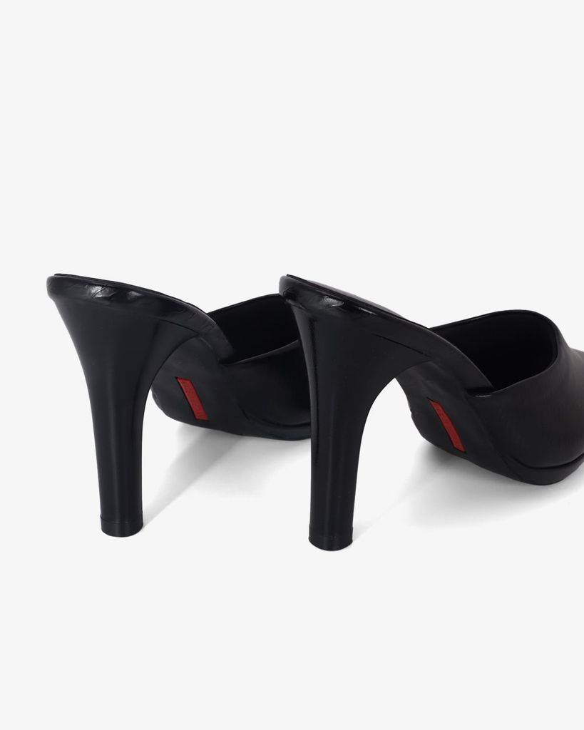 Dép Bít Mũi Hạnh Dung Quai Trơn Mũi Nhọn HD041077AD