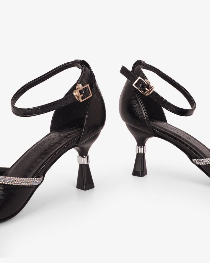 Giày Sandal Cao Gót Hạnh Dung Bít Mũi Quai Xoàn HD041107AD