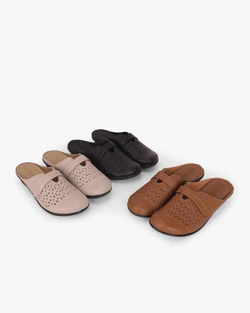 Dép Bít Mũi Hạnh Dung Đục Lỗ Quai Ngang HD041112AD