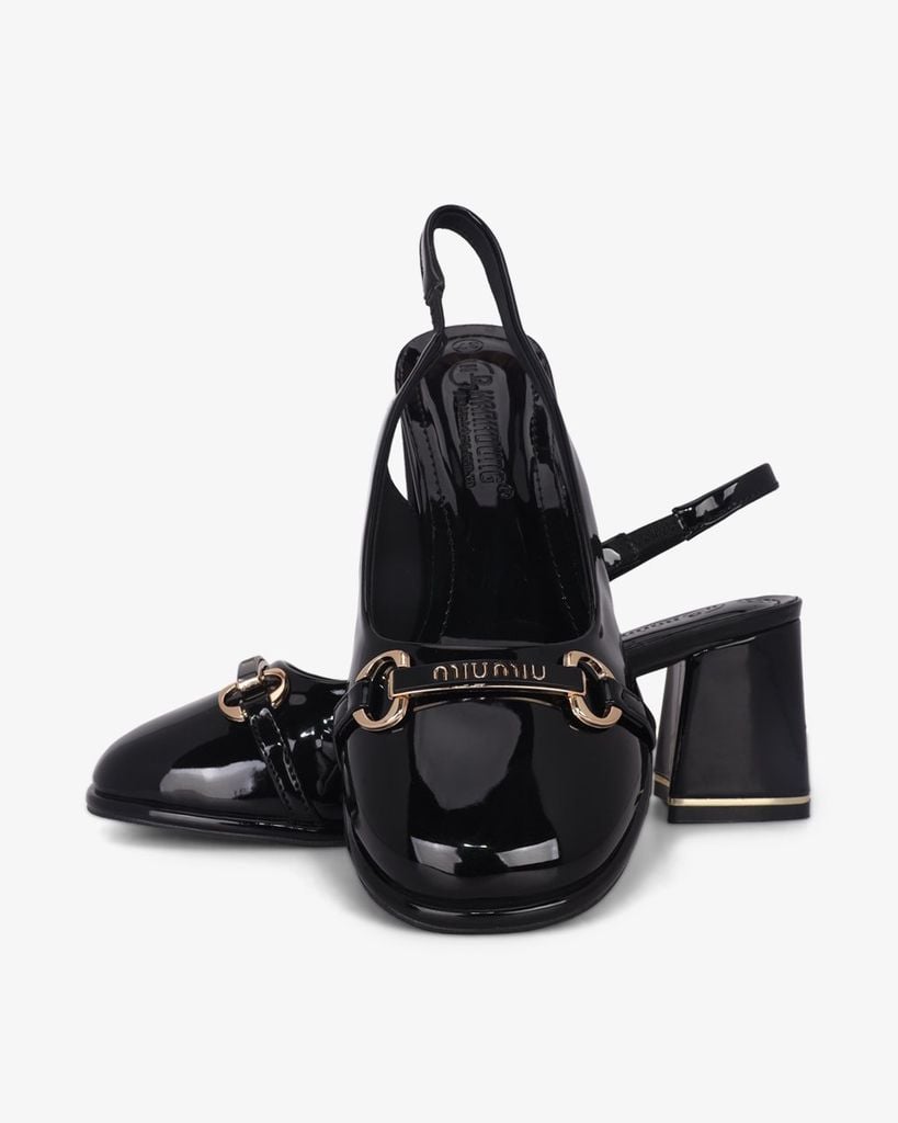 Giày Sandal Hạnh Dung Bít Mũi Khóa Niu Niu HD0934AS