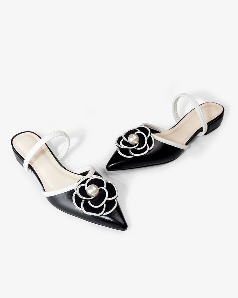 Giày Sandal Hạnh Dung Bít Mũi Hoa Ngọc Trai HD1133AV